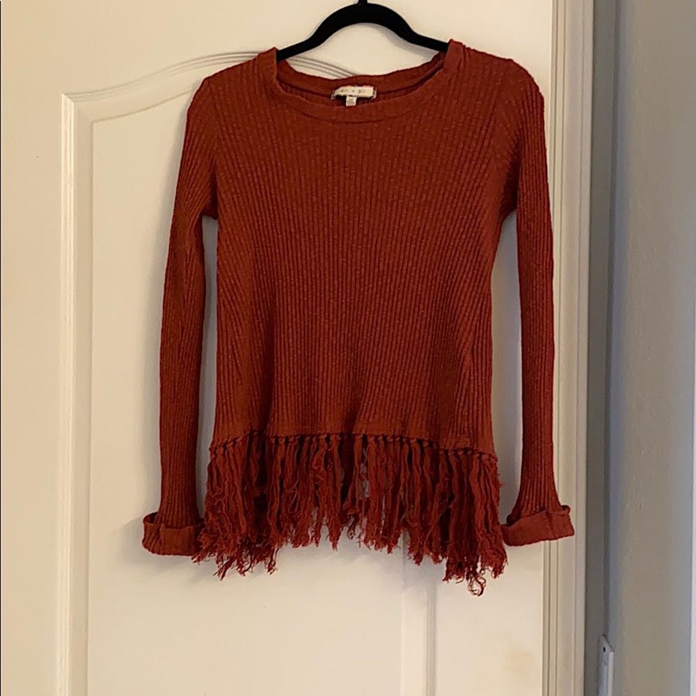 Eri + Ali Malla fringe top size XS